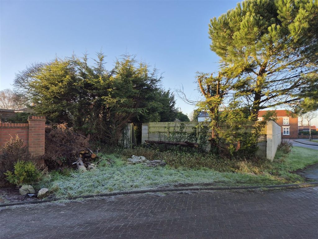 Additional image 8 of Land for saleLand North East Of Hansa House, Main Street, Roos HU12