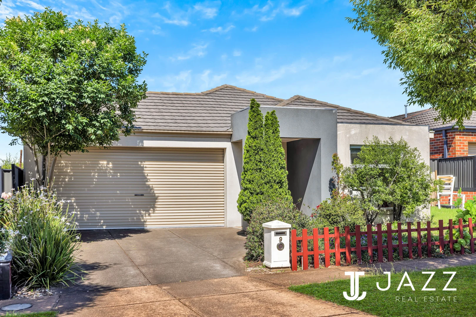 9 Barwick Gardens, Point Cook VIC 3030 photo 3
