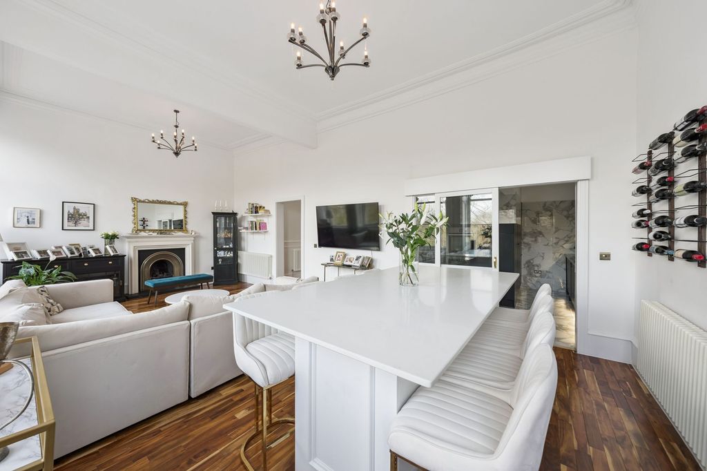Additional image 3 of 4 bed flat for saleGrosvenor Terrace, Flat 2, Dowanhill, Glasgow G12
