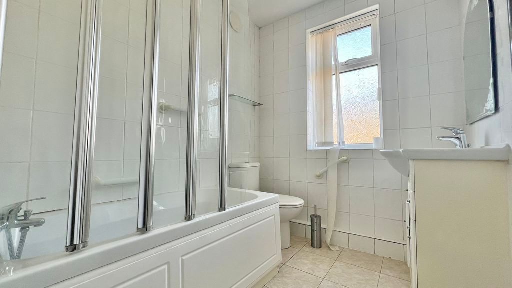Additional image 18 of 6 bed detached house for saleStation Road, Scunthorpe DN15