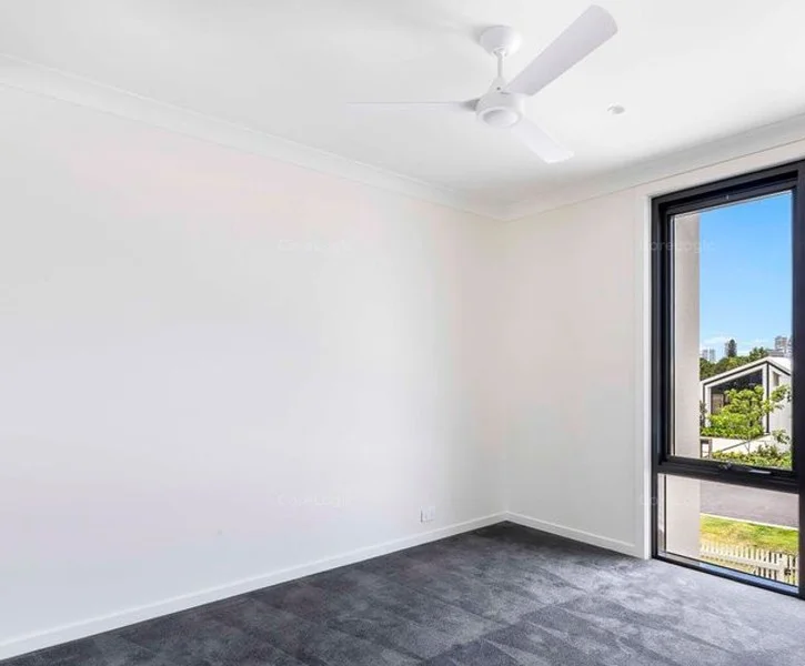 Additional image 15 of 21 Sanctuary Court, Mermaid Waters QLD 4218