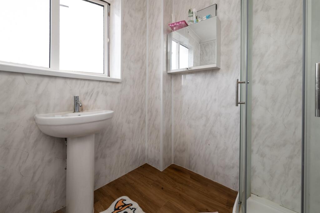 Additional image 10 of Mcwilliam Close, Poole