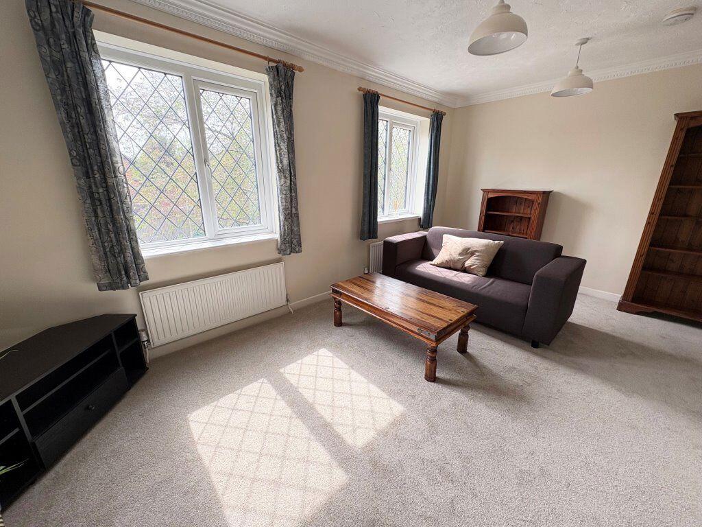 Baverstock Road, Talbot Village photo 4