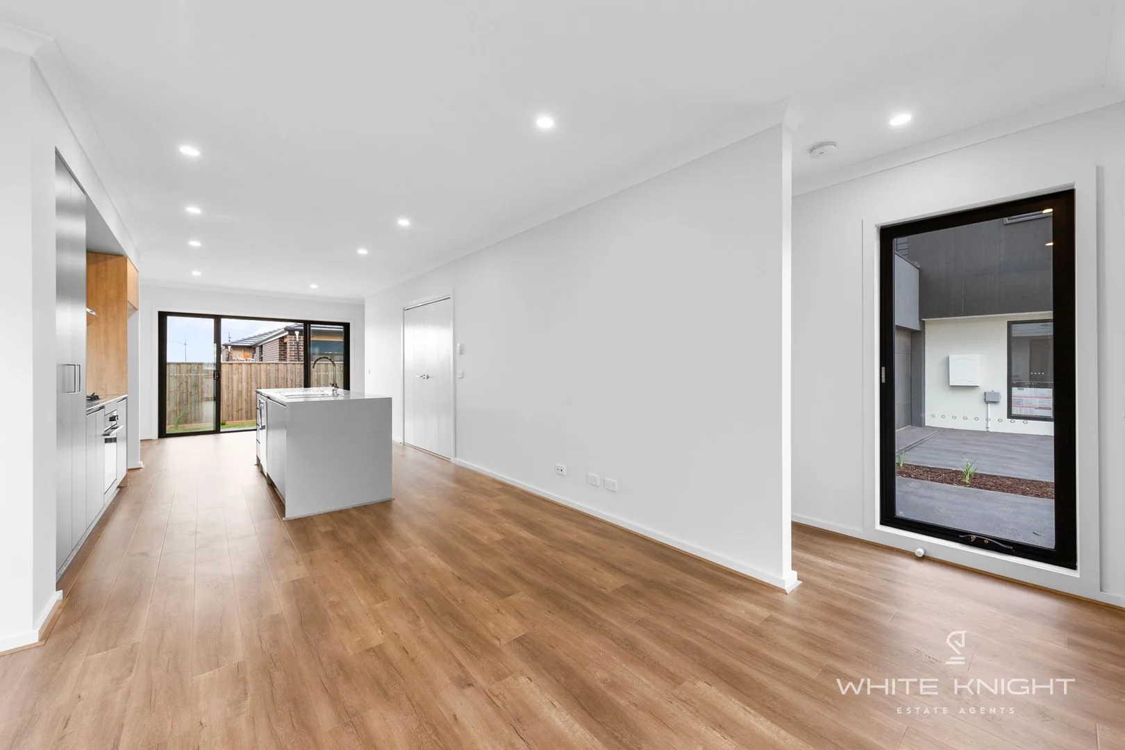 Additional image 3 of 11 Medoc Boulevard, Deanside VIC 3336