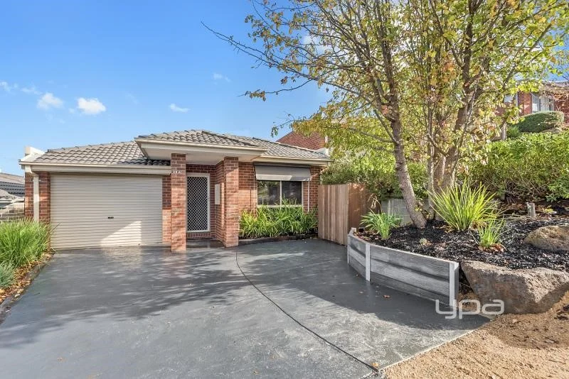 38A Lalor Cres, Sunbury VIC 3429