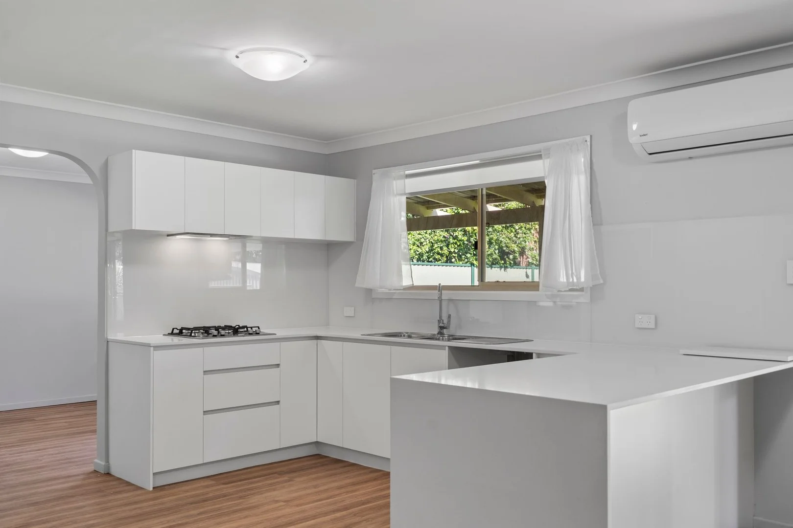 6 Skinner Avenue, Wellington Point QLD 4160