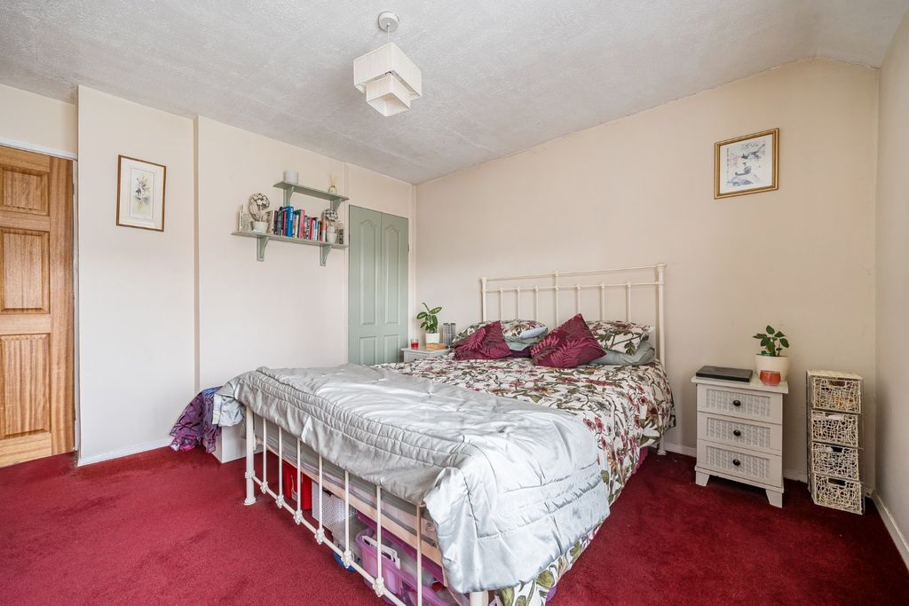 Additional image 15 of 3 bed terraced house for saleSkydmore Path, Slough, Berkshire SL2