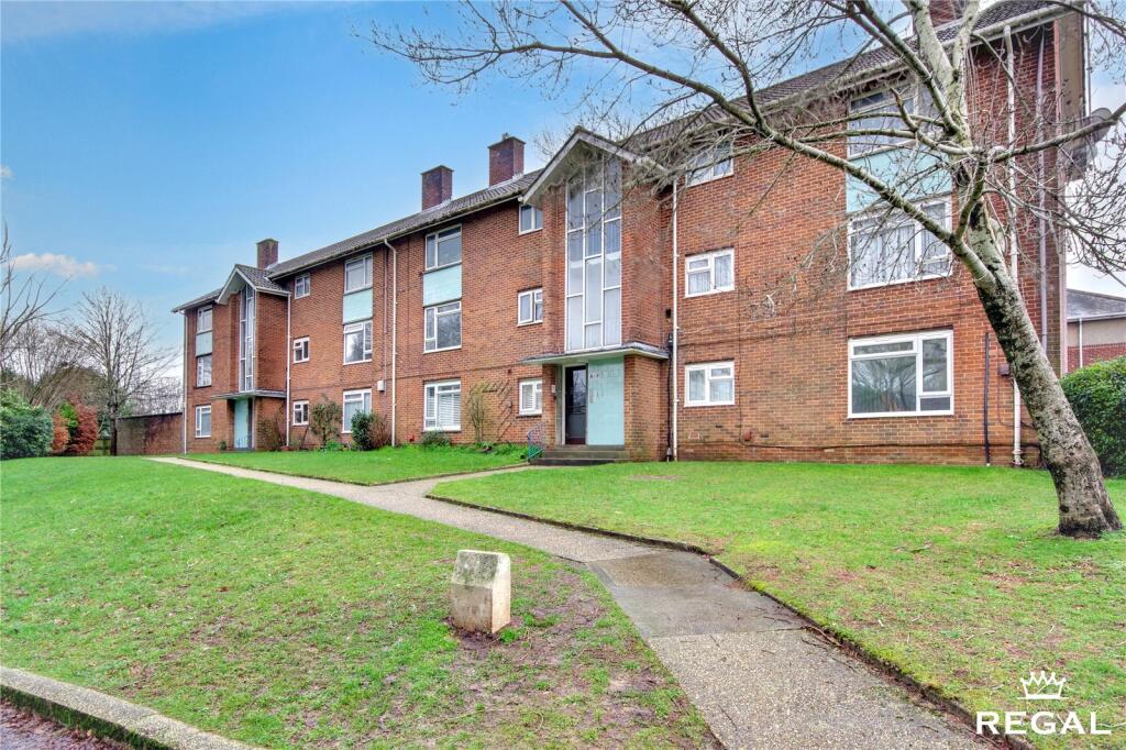 Moore Avenue, Bournemouth, BH11