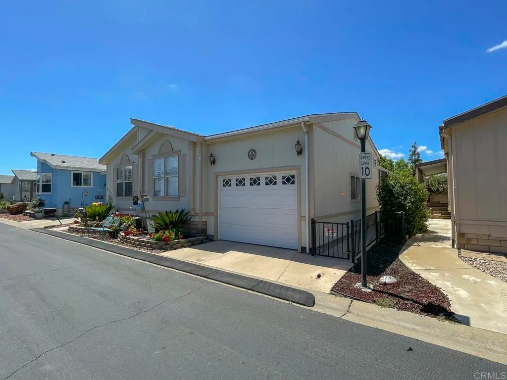 11851 Riverside Dr Unit Spc 225, Lakeside, CA 92040 photo 4