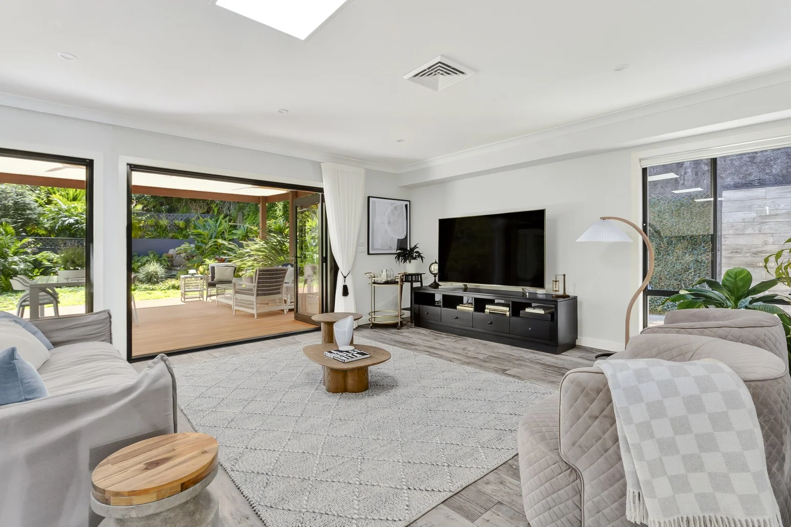 126 Irrubel Road, Newport NSW 2106