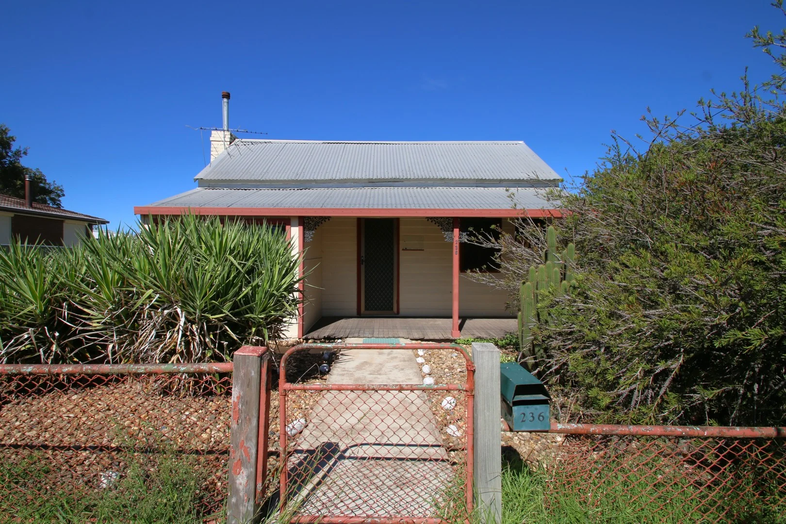 236 Byng Street, Orange NSW 2800
