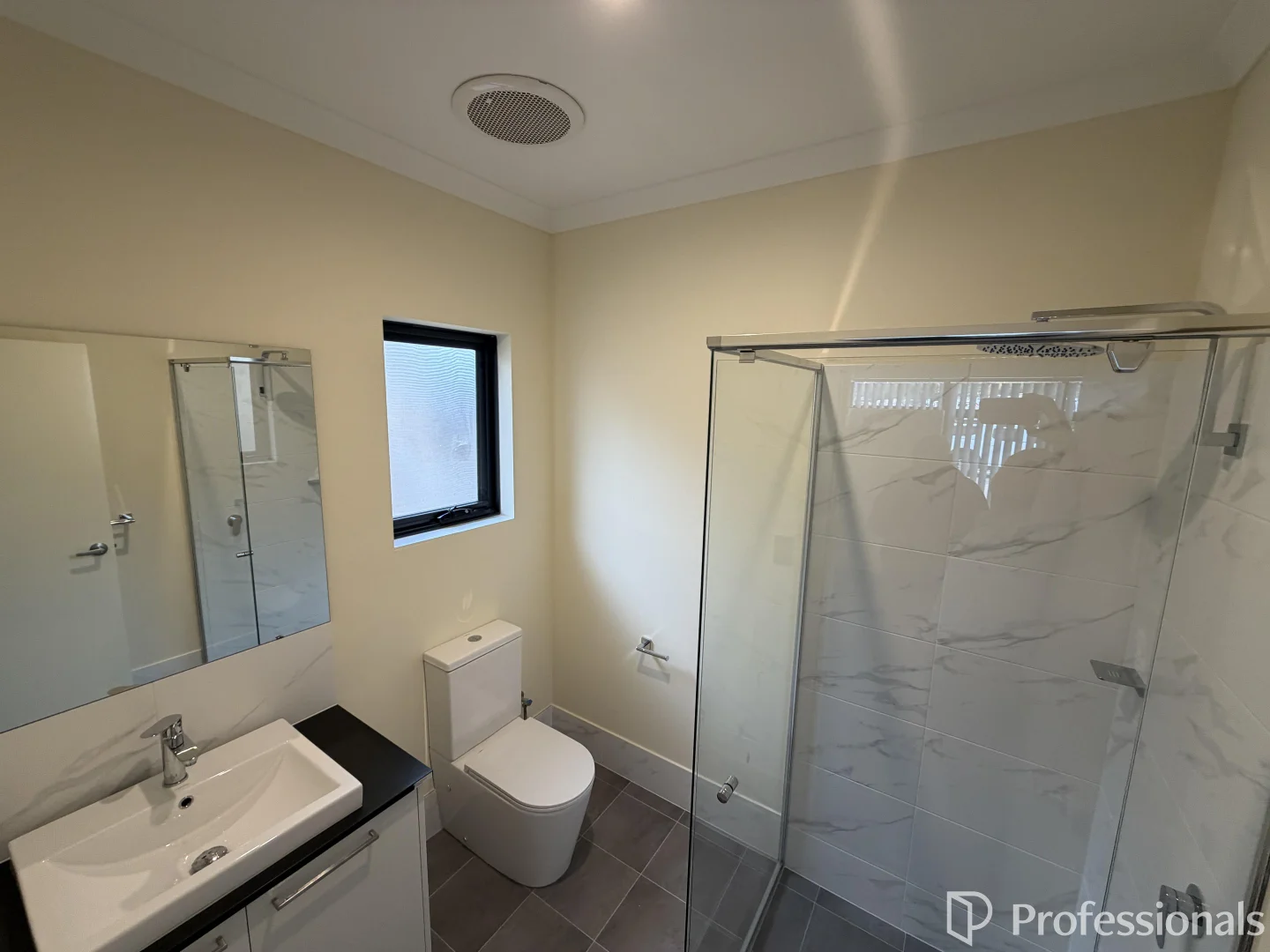 Additional image 14 of 34 Lilylock Crescent, Henley Brook WA 6055