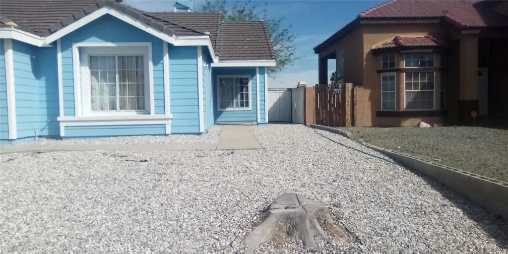 15506 Doheny Ln, Victorville, CA 92394