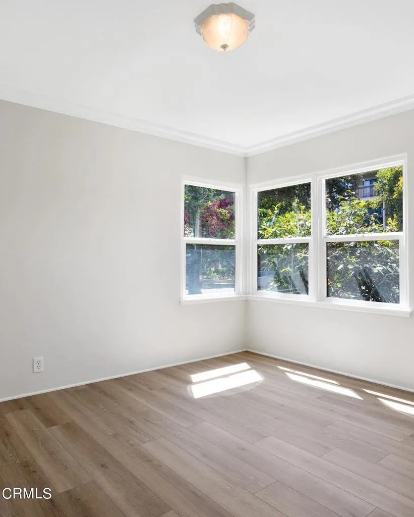 Additional image 32 of 640 E Elmwood Avenue, Burbank, CA 91501