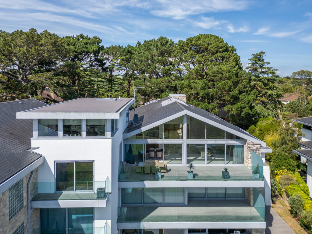 Haig Avenue, Canford Cliffs, Poole, Dorset, BH13