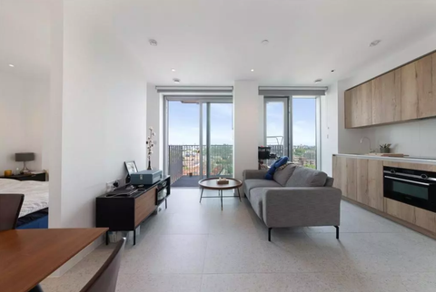 Jacquard Point, 5 Tapestry Way, London E1, Studio to rent