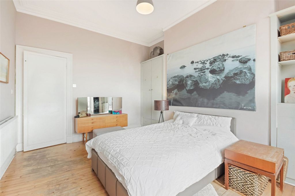 Additional image 12 of 4 bed flat for saleHighburgh Road, Dowanhill, Glasgow G12