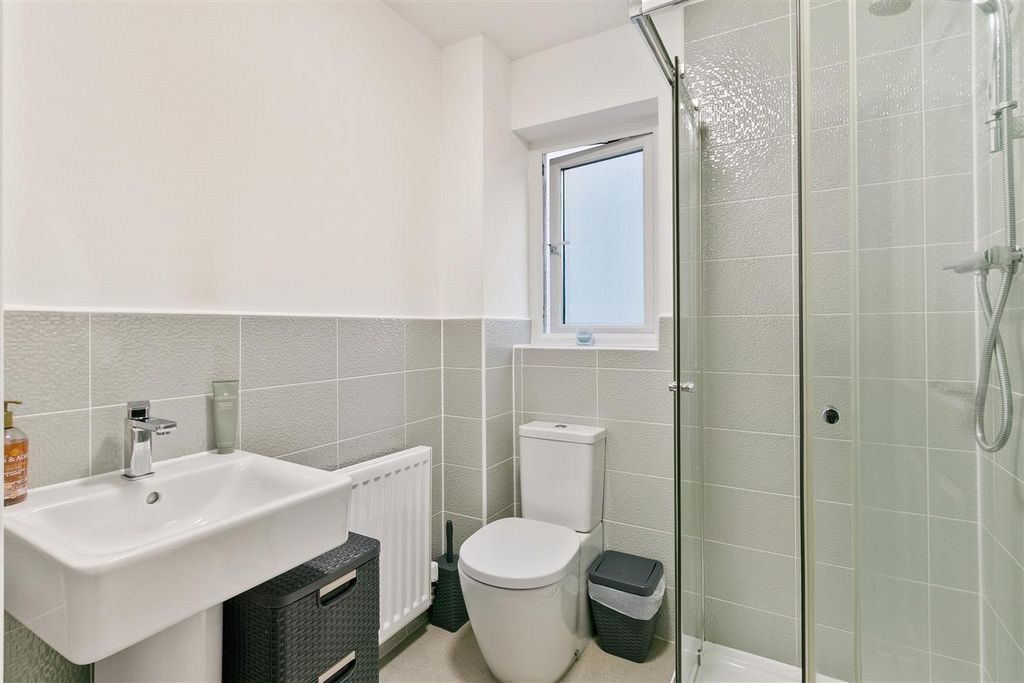 Additional image 15 of 4 bed detached house for saleQueen Mary Crescent, Clydebank G81
