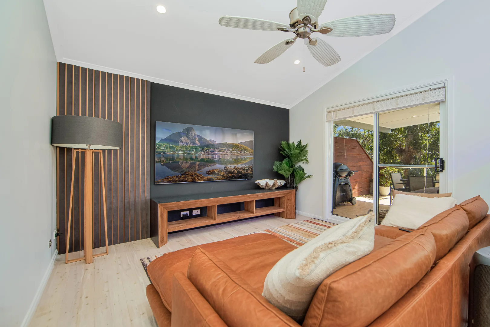 Additional image 4 of 11 Daley Avenue, Daleys Point NSW 2257