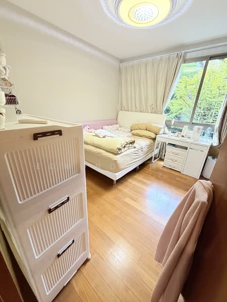 Whitley Road photo 5