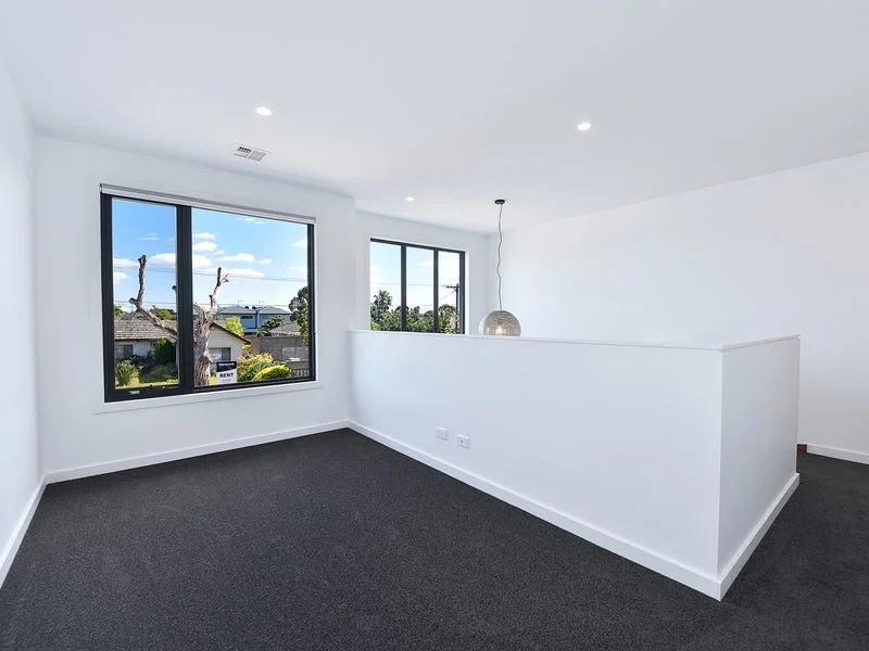 Additional image 4 of 9 Woorigoleen Drive, Keilor East VIC 3033