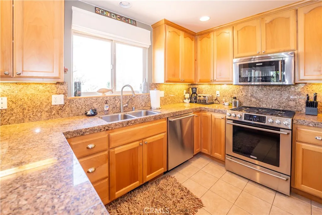 Additional image 91 of 28244 Arbon Lane, Lake Arrowhead, CA 92352