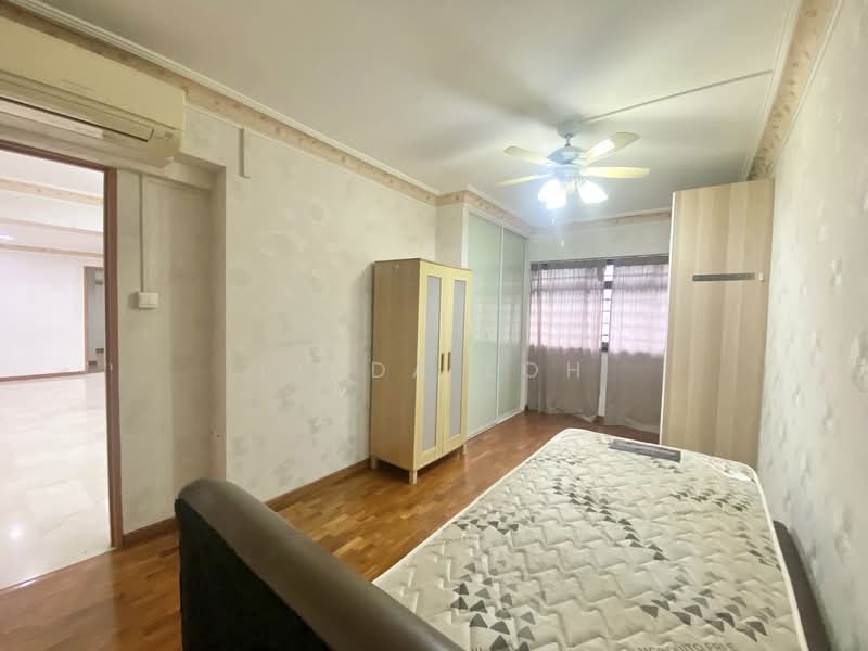578 Hougang Avenue 4 photo 4