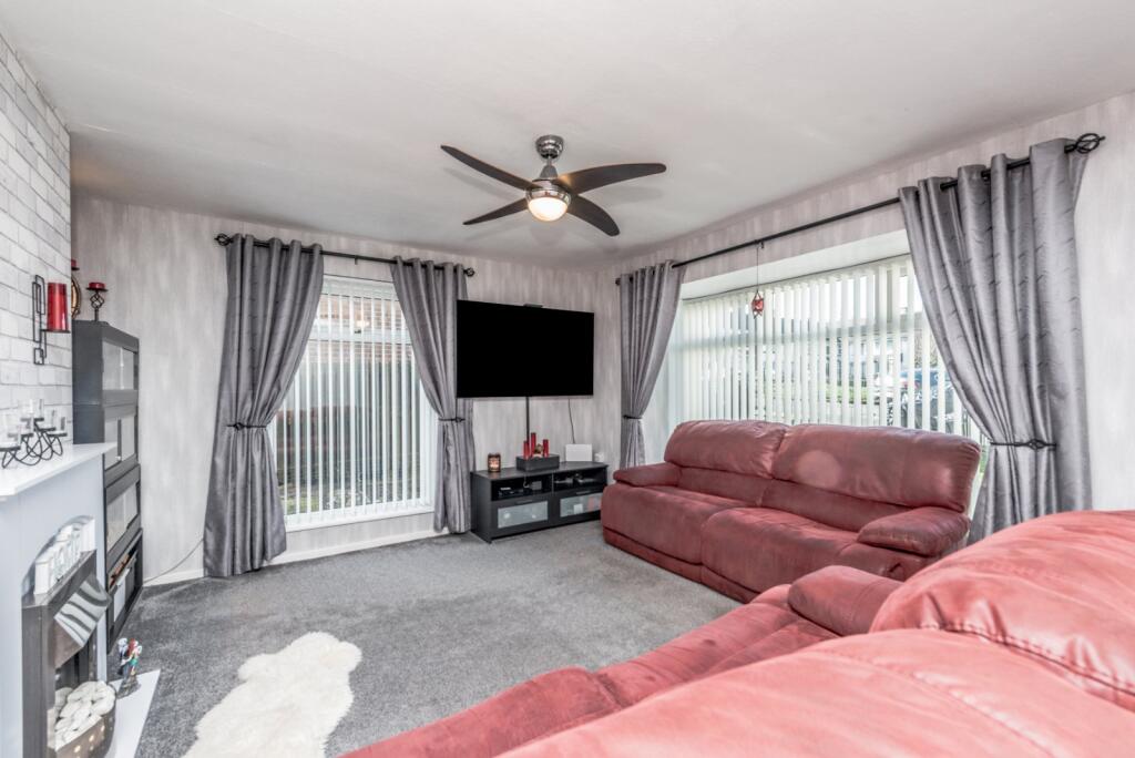 Additional image 2 of Denbury Mount, Holmewood, Bradford, West Yorkshire, BD4