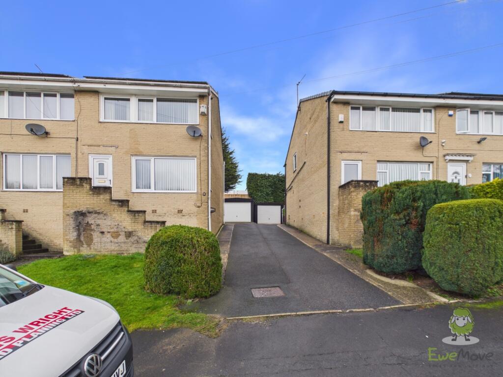 Leaventhorpe Avenue, Bradford