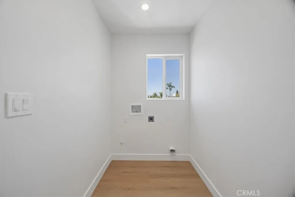 Additional image 31 of 1154 W 67th St, Los Angeles, CA 90044