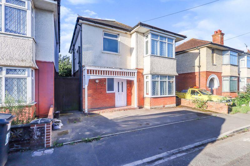 Gorsecliff Road, Winton