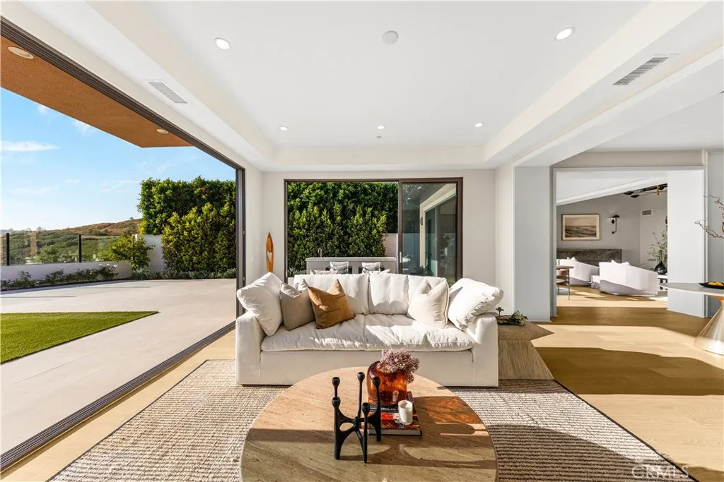 Additional image 37 of 125 Prestigo, Irvine, CA 92602