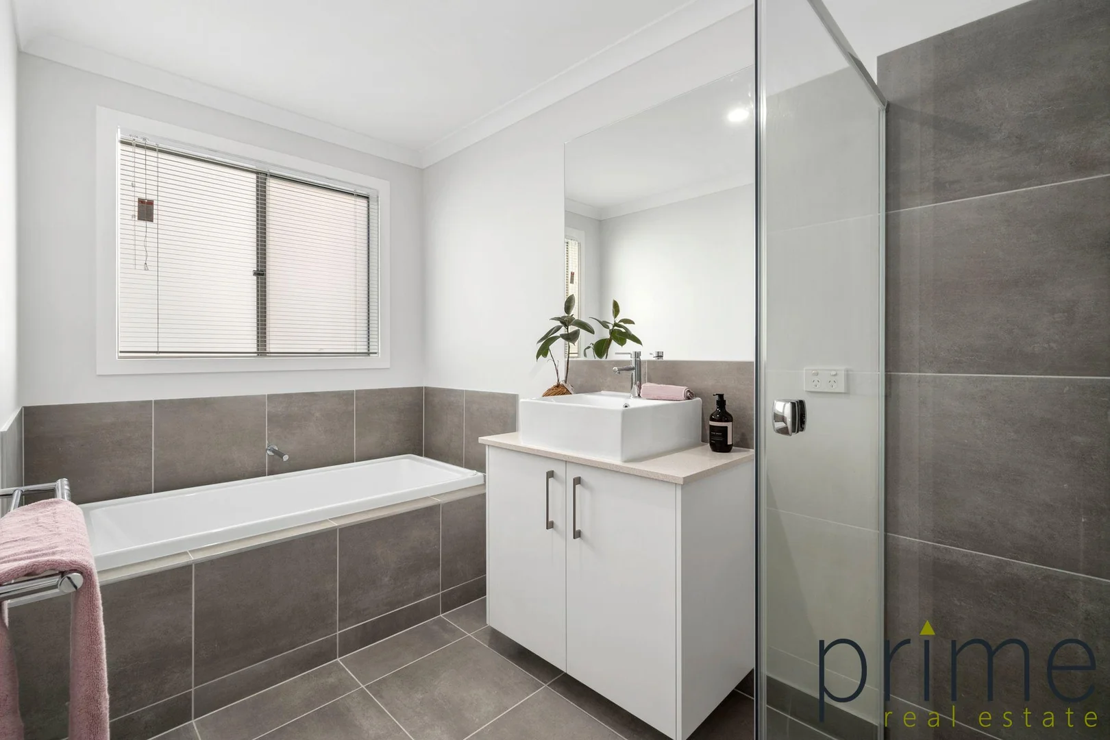 Additional image 11 of 8 Sirosa Court, Lovely Banks VIC 3213