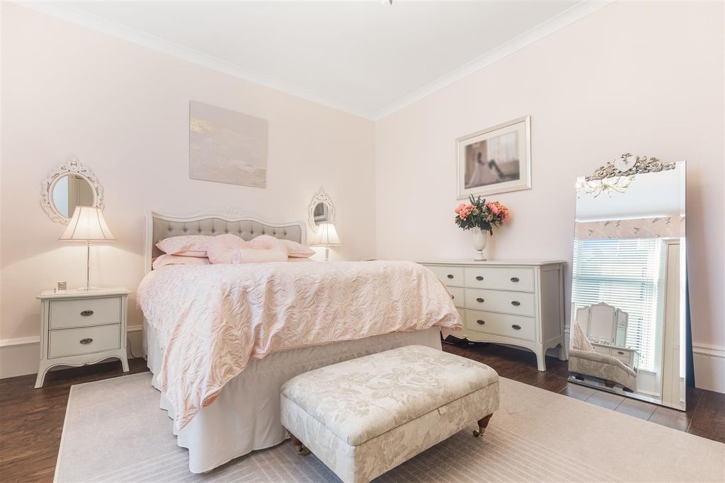 Additional image 13 of 3 bed flat for saleBrougham Street, Greenock PA16