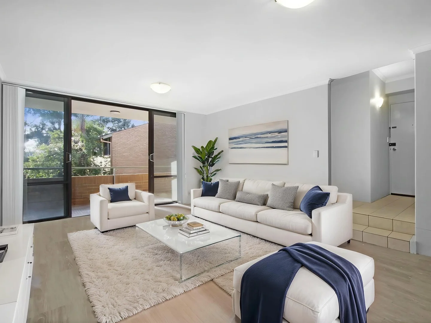 6/2 Carlisle close, Macquarie Park NSW 2113