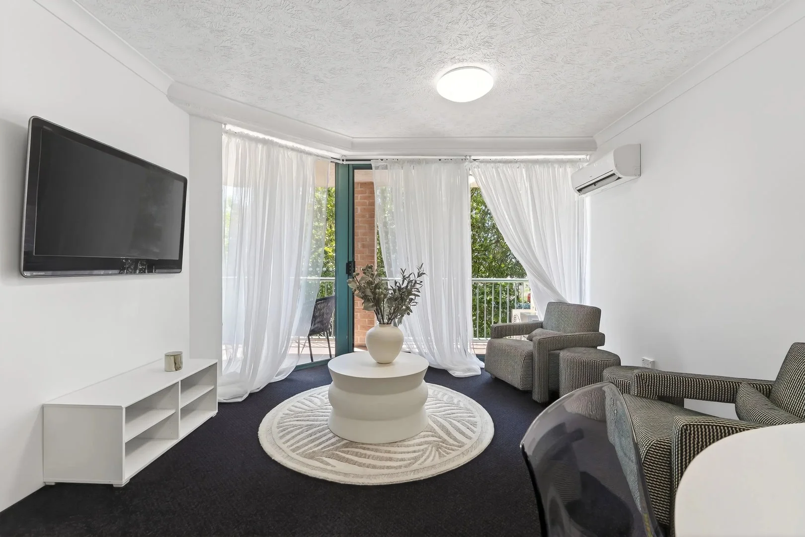 11/45 Pohlman Street, Southport QLD 4215
