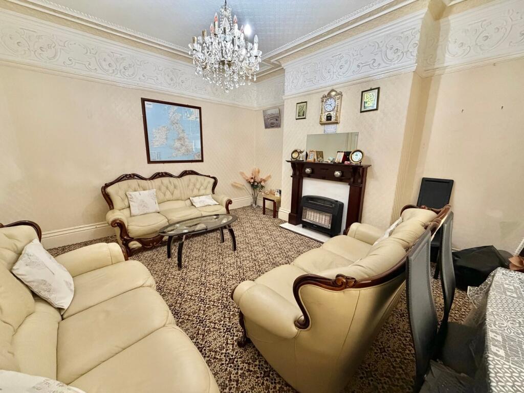 Malsis Road, Keighley, BD21 photo 4