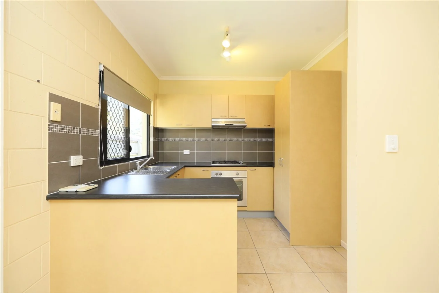 Additional image 3 of 2/47 Cooktown Road, Edmonton QLD 4869