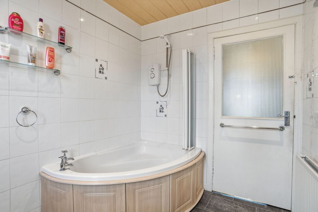 Additional image 7 of 3 bed maisonette for saleQueen Street, Stirling FK8
