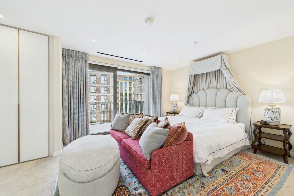 Additional image 28 of 4 bed flat for saleMichael Road, London SW6
