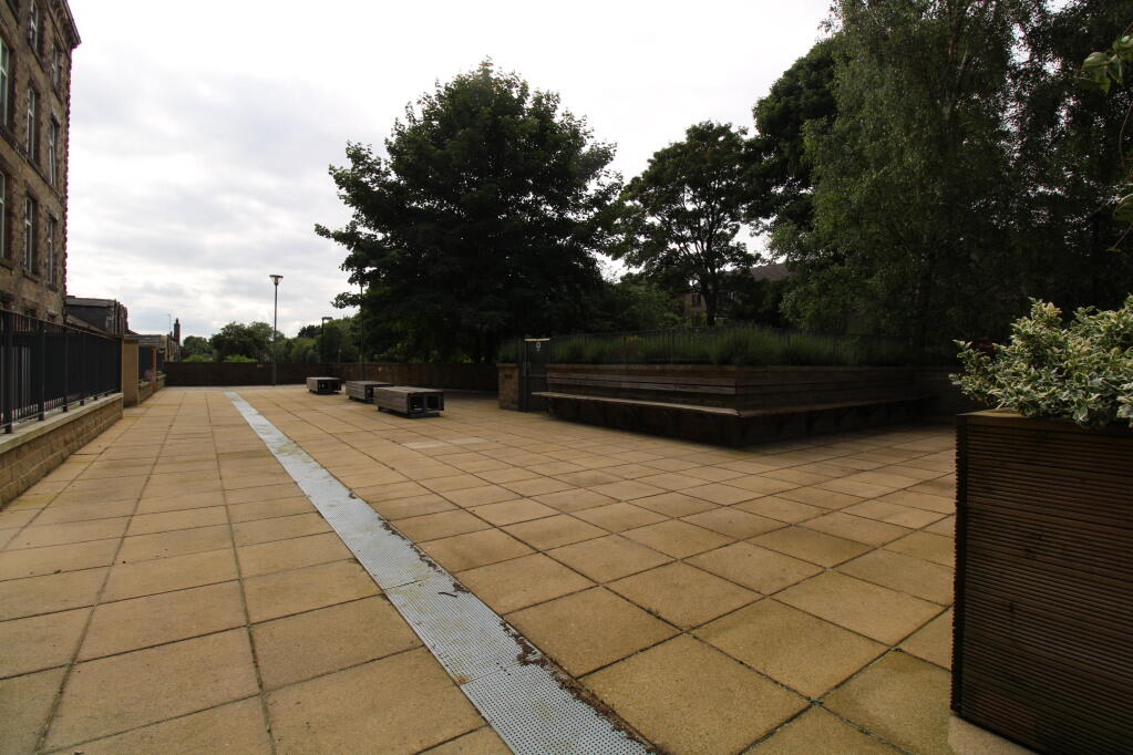 Broughton Road, Skipton, North Yorkshire, BD23 photo 3