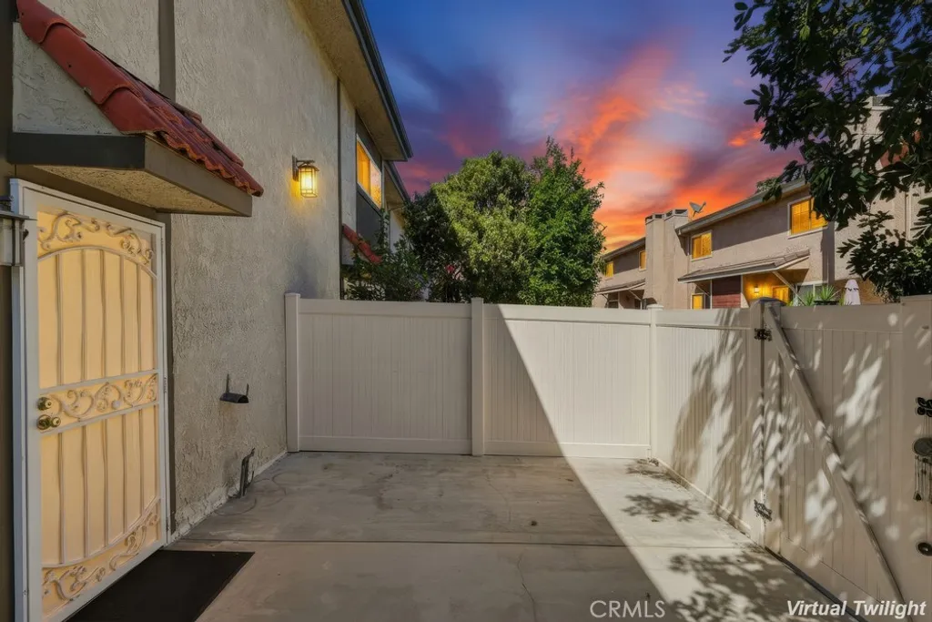 Additional image 7 of 19018 Sherman Way Unit 110, Reseda, CA 91335