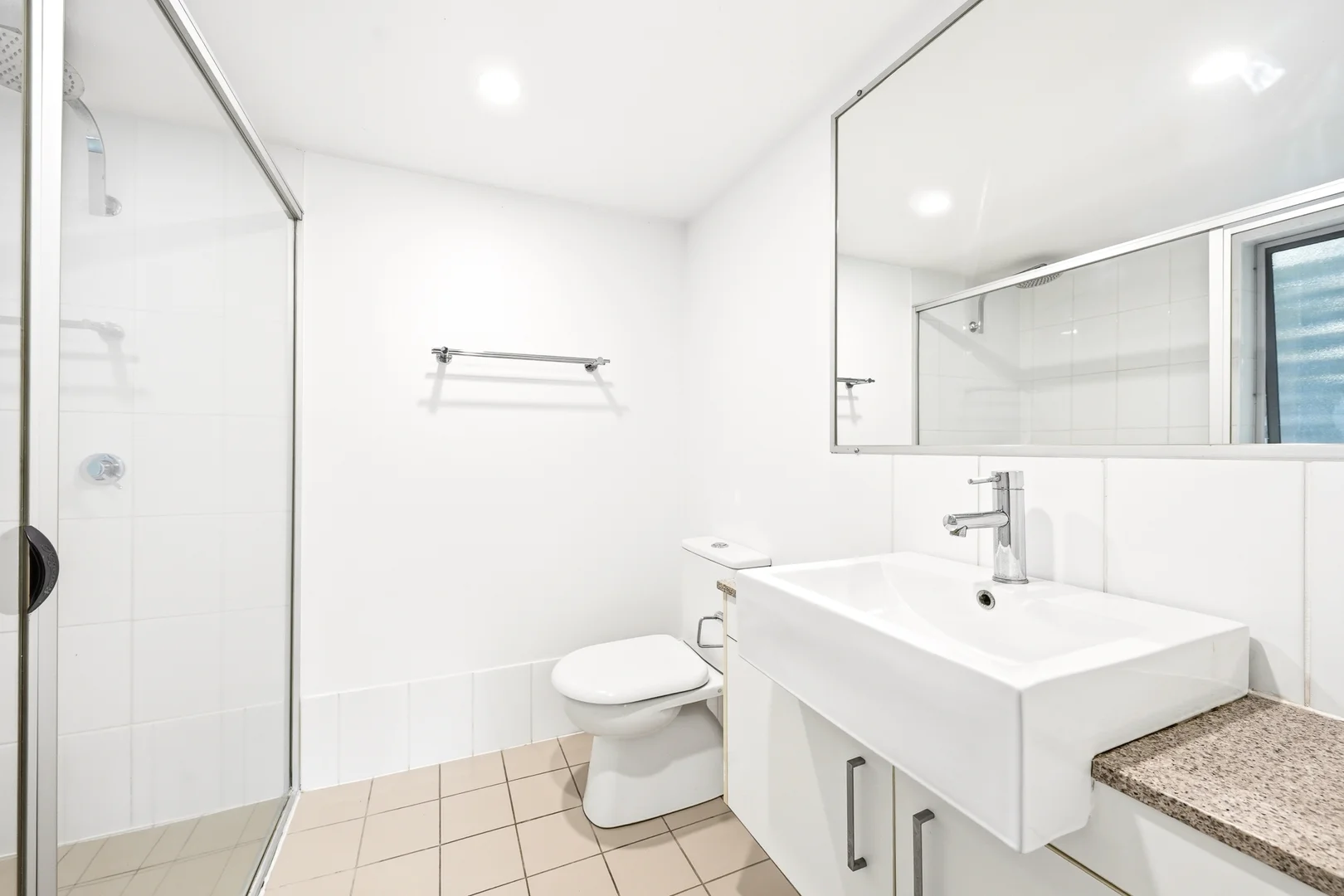 Additional image 8 of 8/7 Ashgrove Avenue, Ashgrove QLD 4060