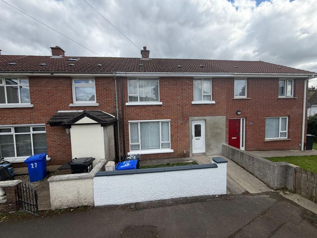 3 bed terraced house for sale29 Glenside Gardens, Glens, Derry BT48