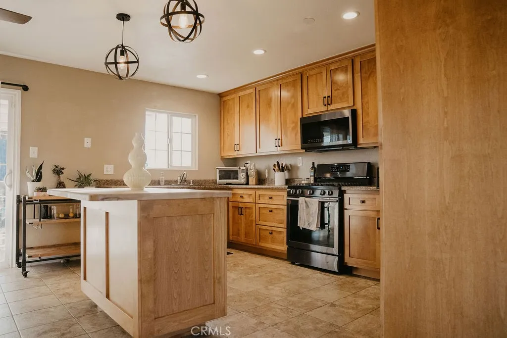 Additional image 39 of 1240 E Navajo St, Barstow, CA 92311
