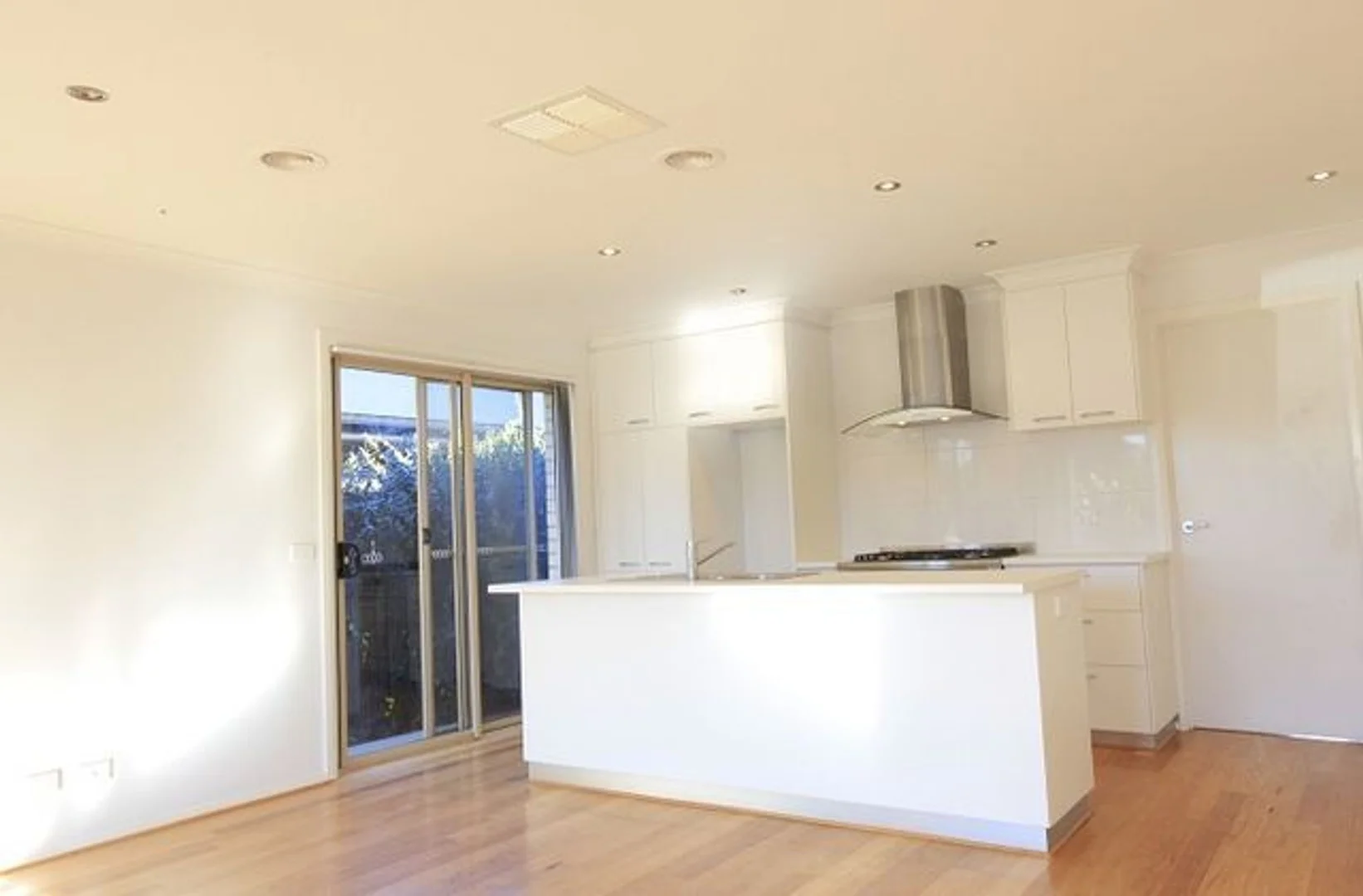 Additional image 3 of 9 Grimstone Pl, Franklin ACT 2913