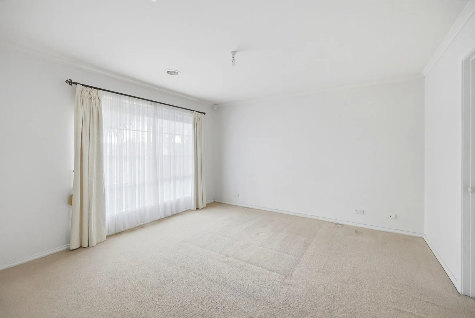 Additional image 8 of 42 Staton Crescent, Melton West VIC 3337