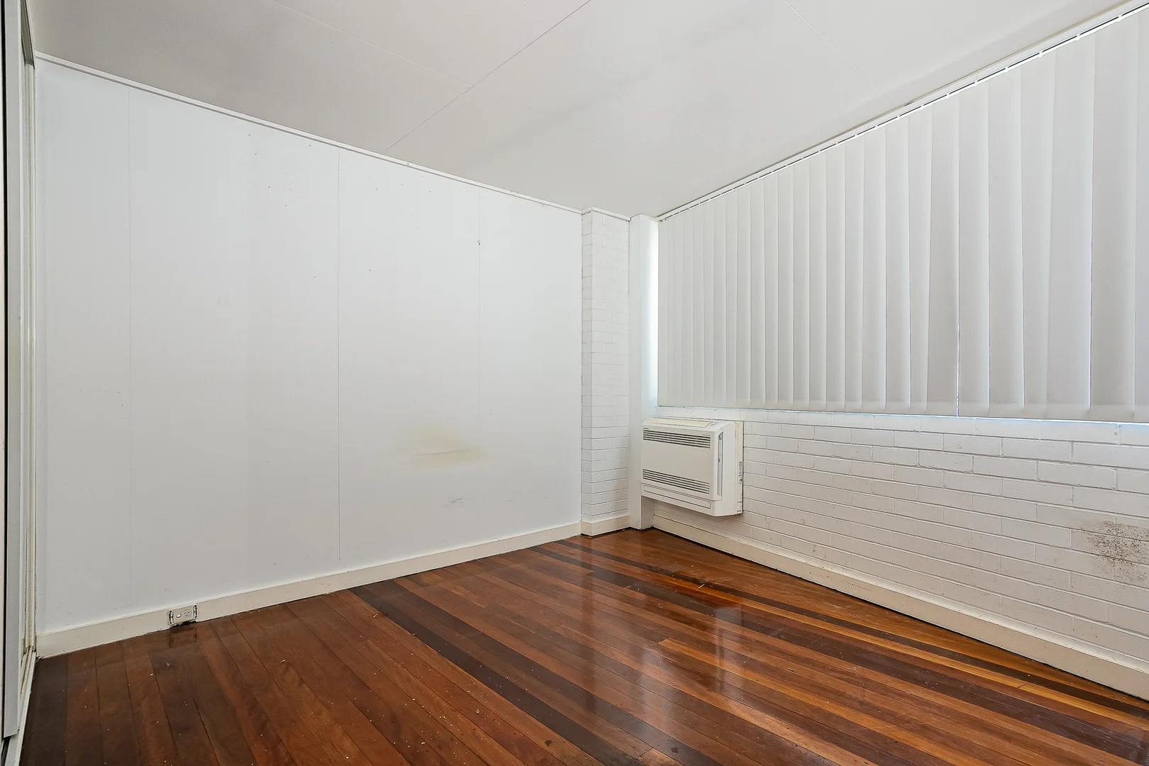 Unit 1/14 Payne Street, Indooroopilly QLD 4068 photo 5