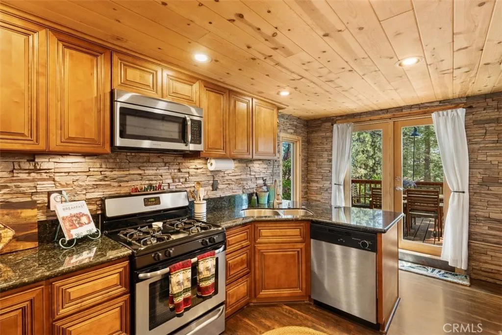 Additional image 57 of 5632 Oak Street, Wrightwood, CA 92397