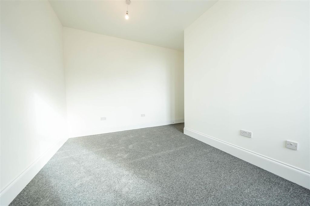 Additional image 11 of 2 bed flat for saleJames Murray Buildings, Muirhall Road, Perth PH2